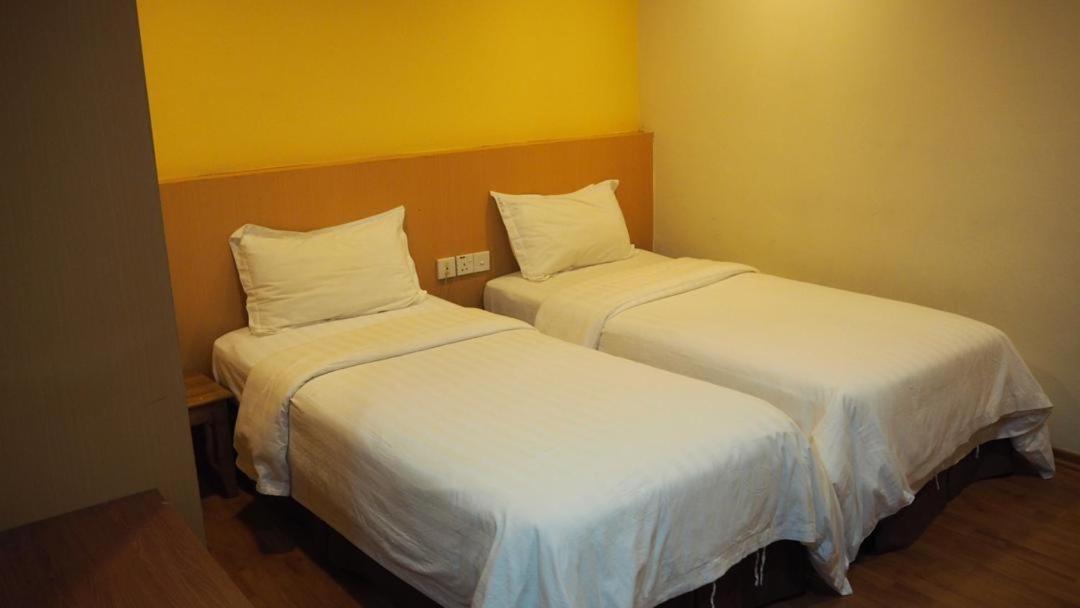906 Hotel Melaka Raya Exteriör bild